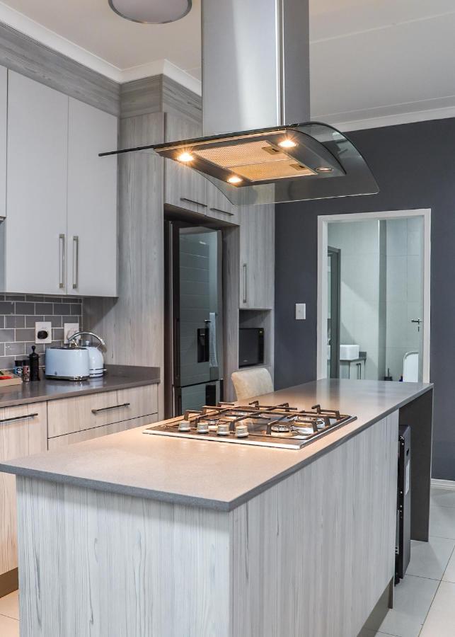 Fumo House Lifestyle Apartments Midrand Eksteriør billede